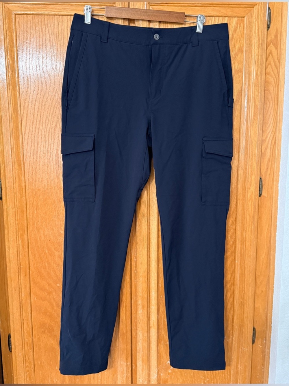 Columbia black cargo Pants 34 for men